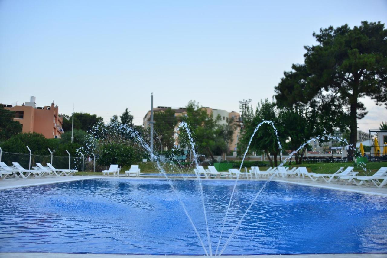Dream Town Hotel&Restaurant Kemer Exterior photo