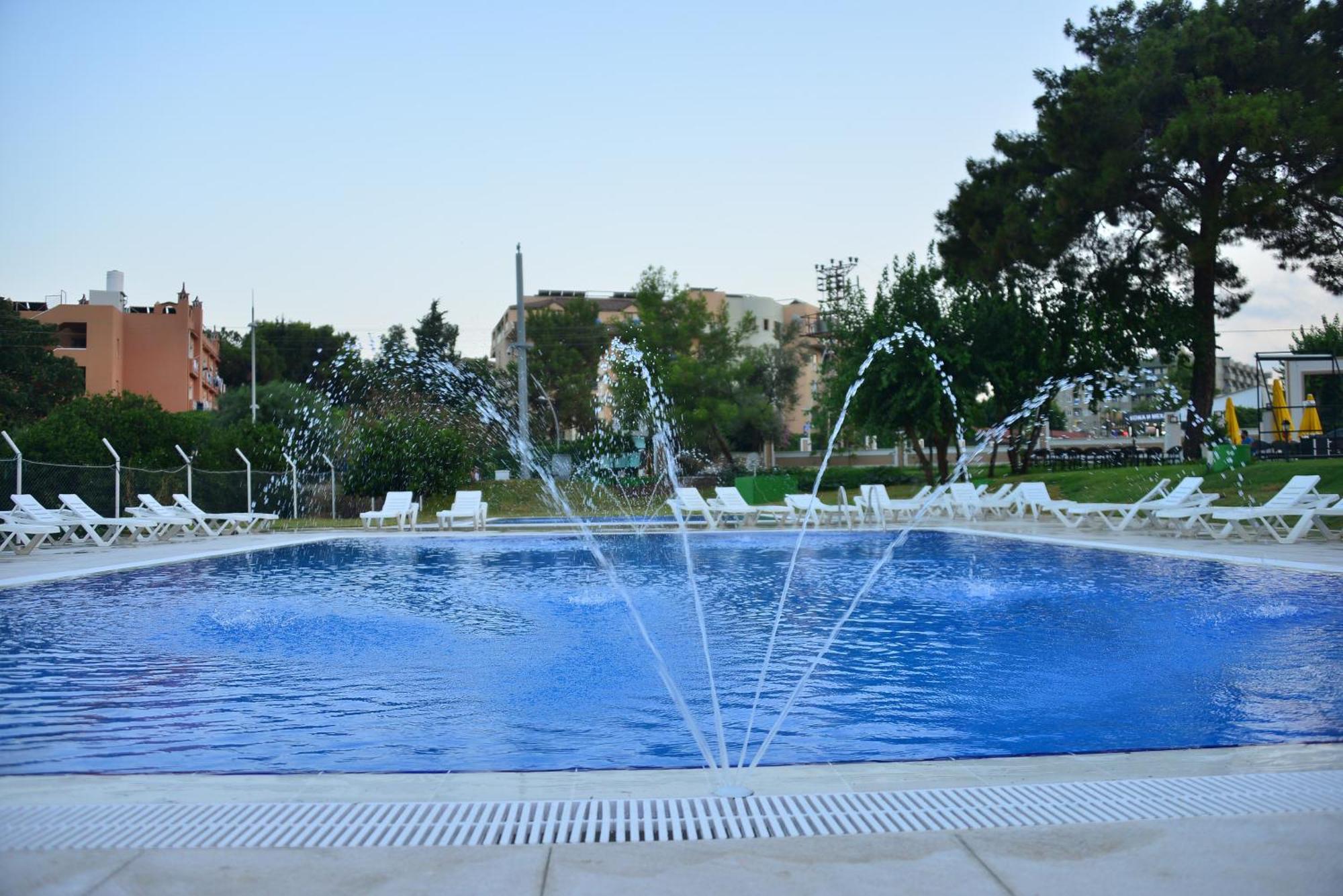 Dream Town Hotel&Restaurant Kemer Exterior photo